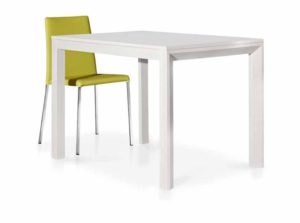 Tavolo bianco in stile moderno, in mdf laminato