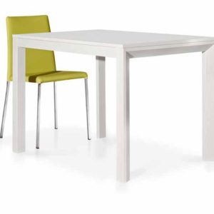 Tavolo bianco in stile moderno, in mdf laminato
